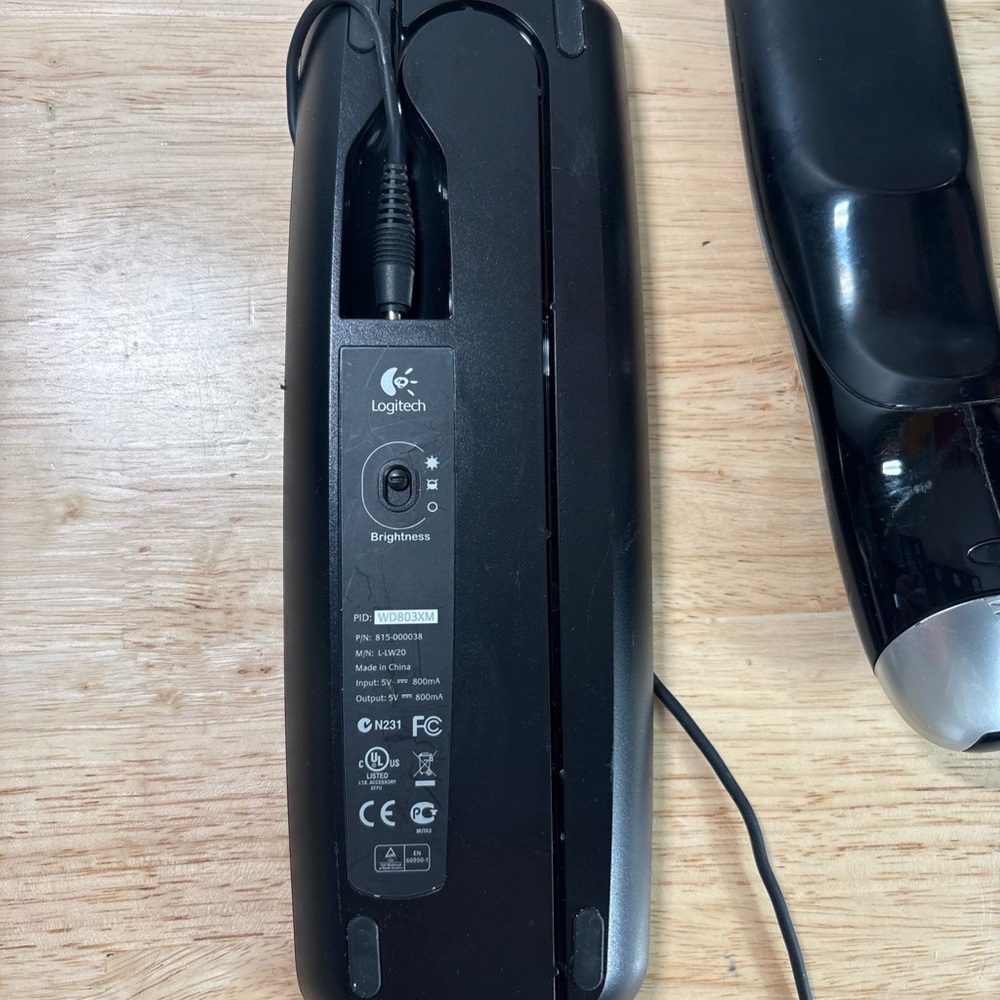 Logitech Harmony One Universal Remote Control W/ Charging Dock Power Adapter - Picture 6 of 6
